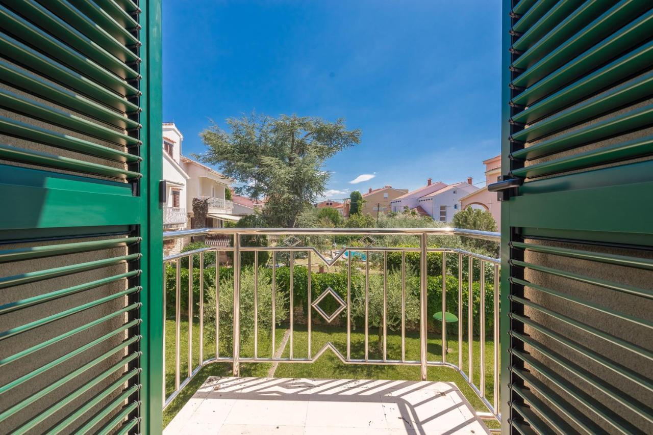 Villa Lux Nina With Six Bedrooms, Private Pool, Sauna Zadar Exterior foto