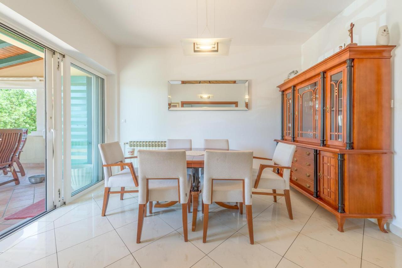 Villa Lux Nina With Six Bedrooms, Private Pool, Sauna Zadar Exterior foto