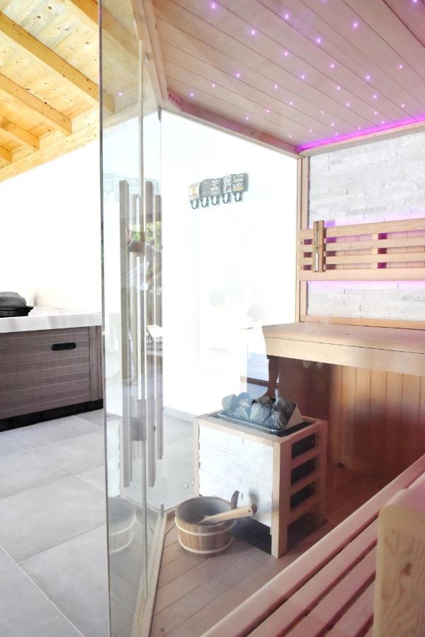 Villa Lux Nina With Six Bedrooms, Private Pool, Sauna Zadar Exterior foto