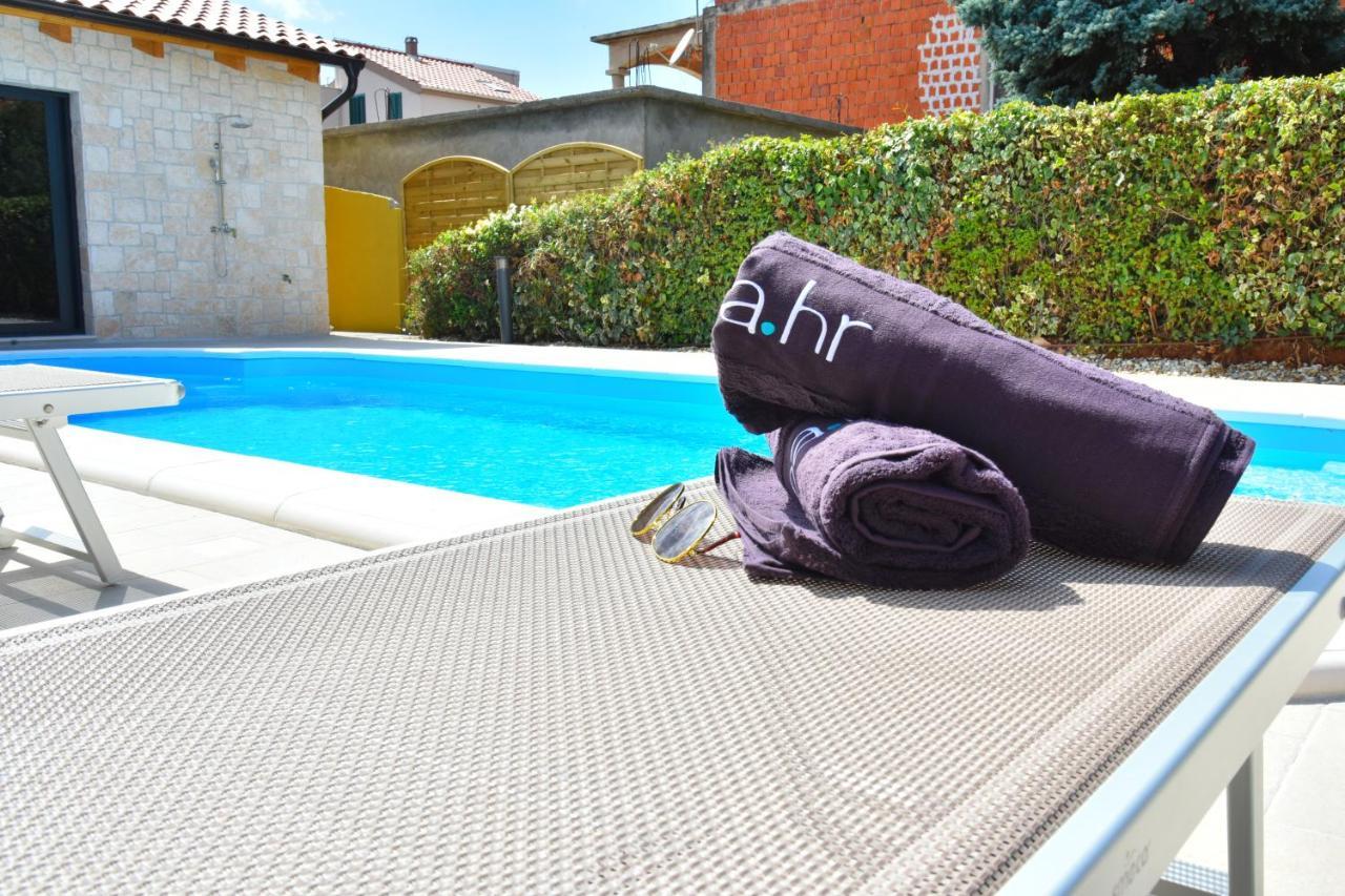 Villa Lux Nina With Six Bedrooms, Private Pool, Sauna Zadar Exterior foto
